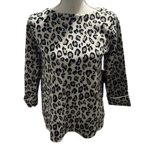 {Tahari} Leopard Sleeved Pullover Sweater